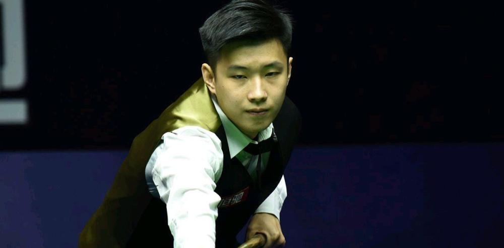 作为足球明 作为足球明